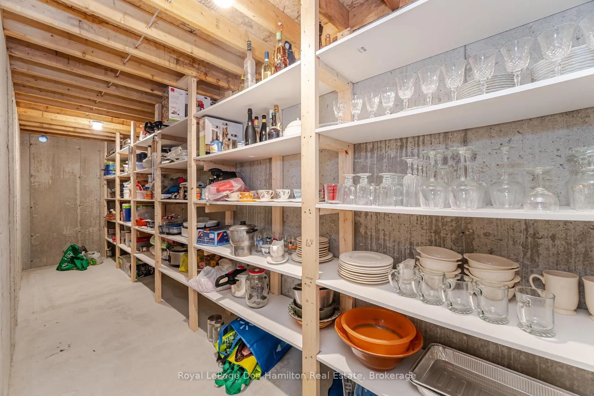 Photo 77 of 450 Rogers Road, North Perth, Listowel — HOMEH