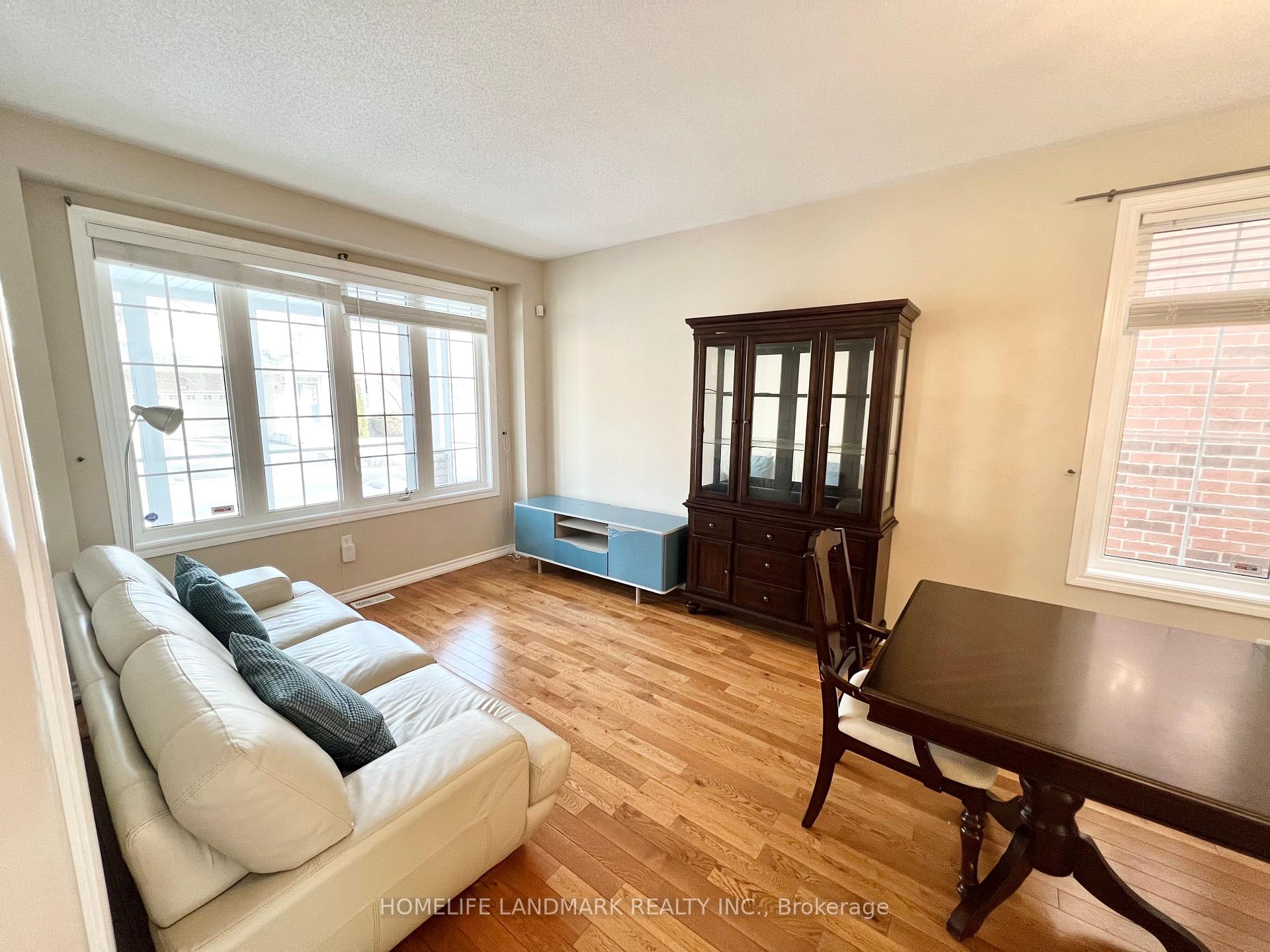 Photo 4 of 9 Barnstone Drive, Markham, Wismer — HOMEH
