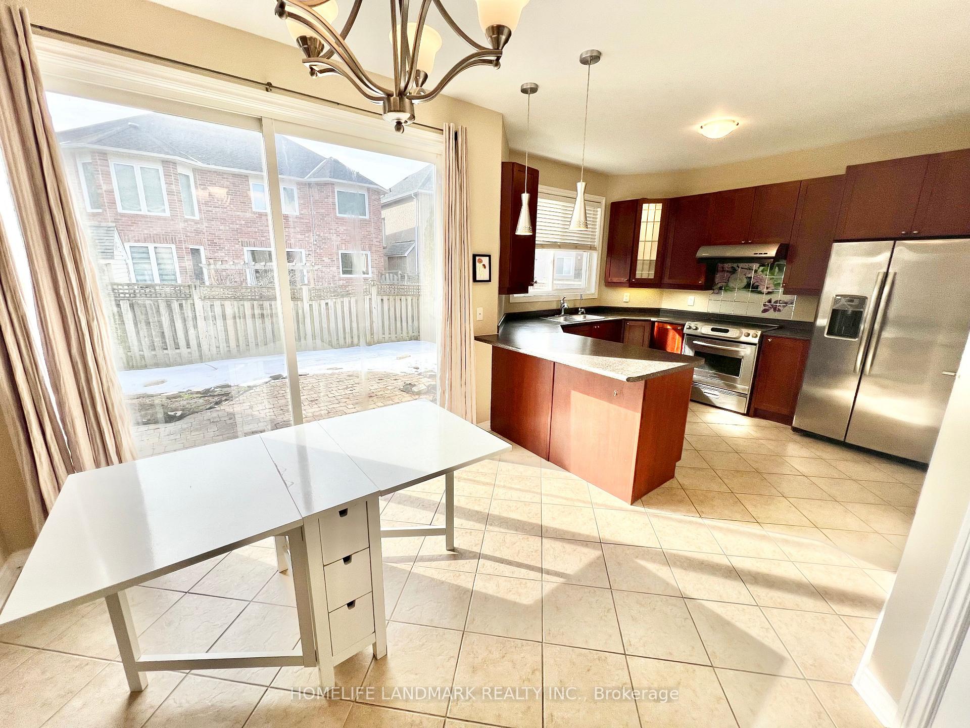 Photo 11 of 9 Barnstone Drive, Markham, Wismer — HOMEH