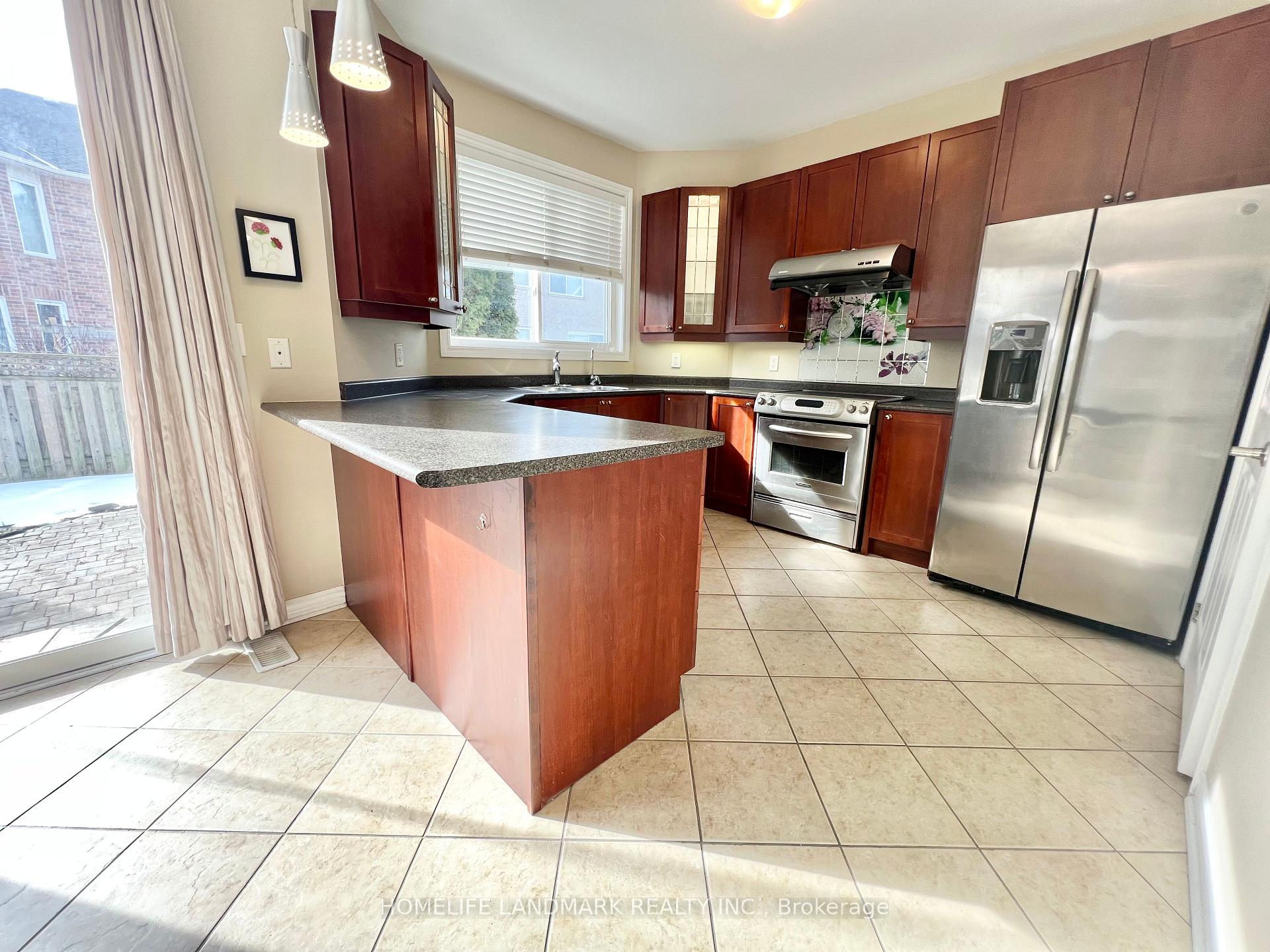 Photo 13 of 9 Barnstone Drive, Markham, Wismer — HOMEH