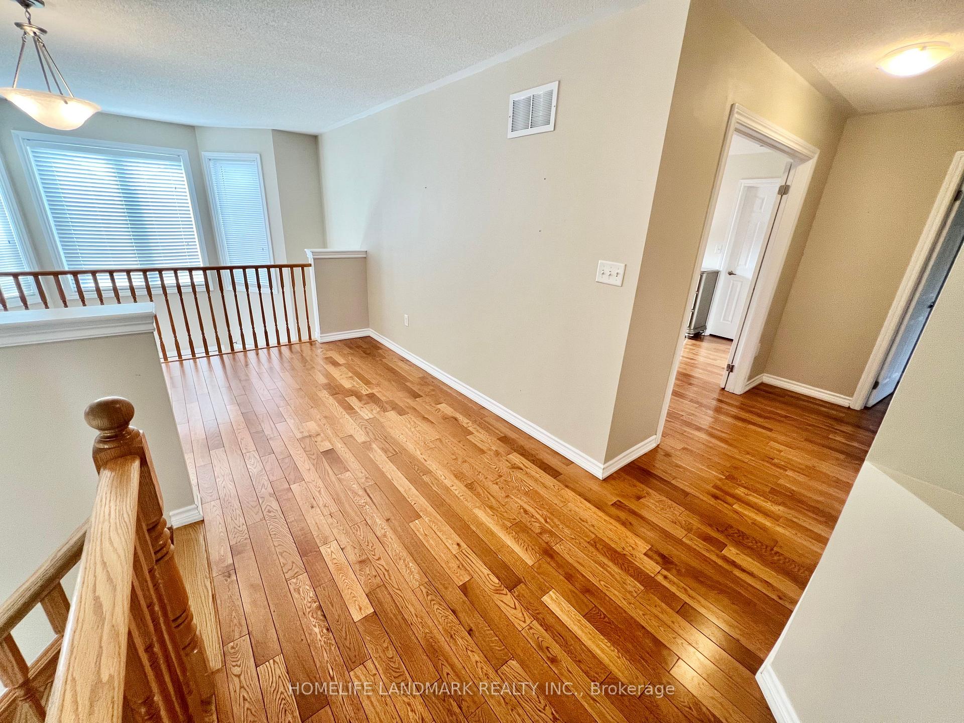 Photo 21 of 9 Barnstone Drive, Markham, Wismer — HOMEH