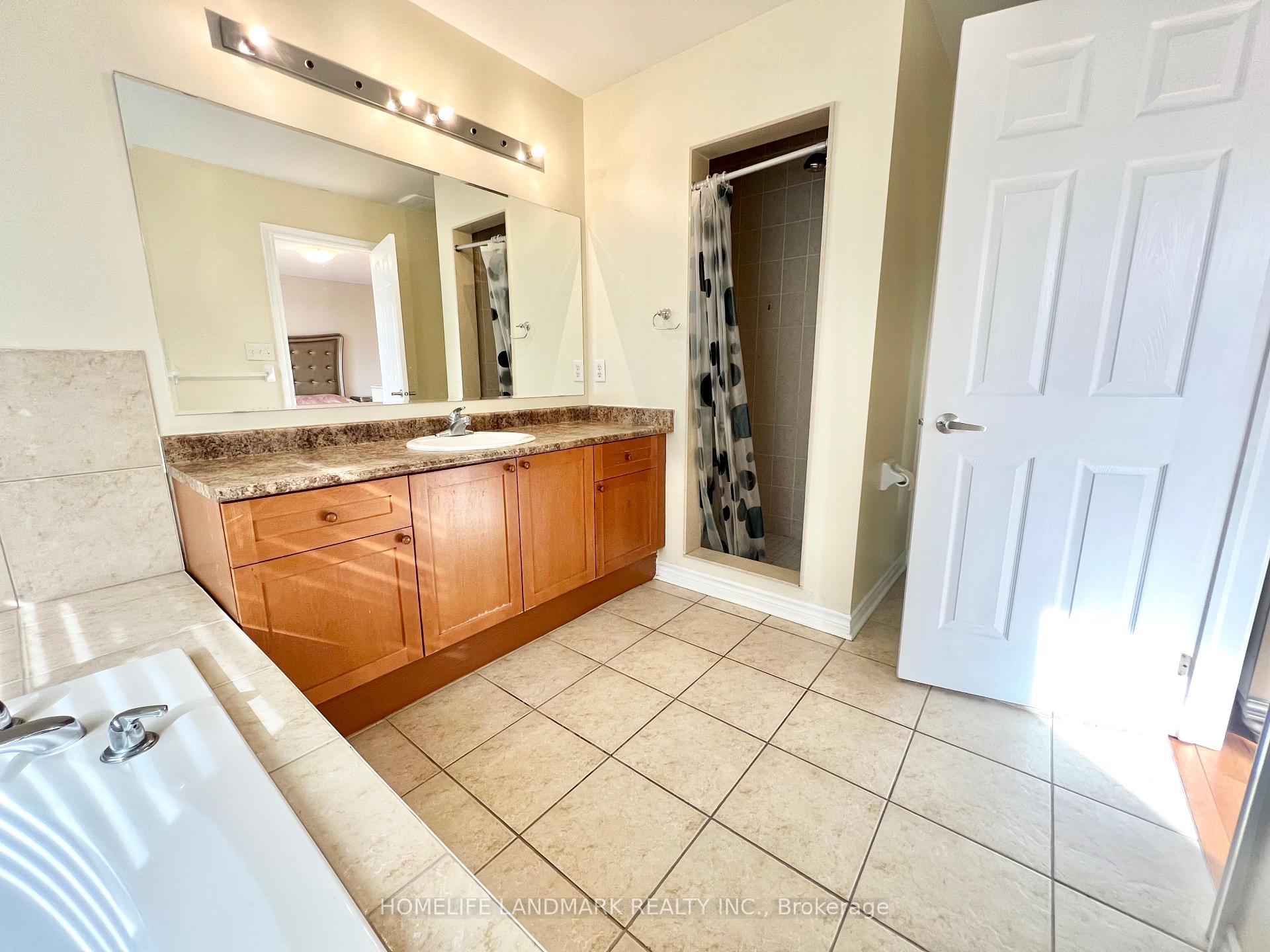 Photo 24 of 9 Barnstone Drive, Markham, Wismer — HOMEH