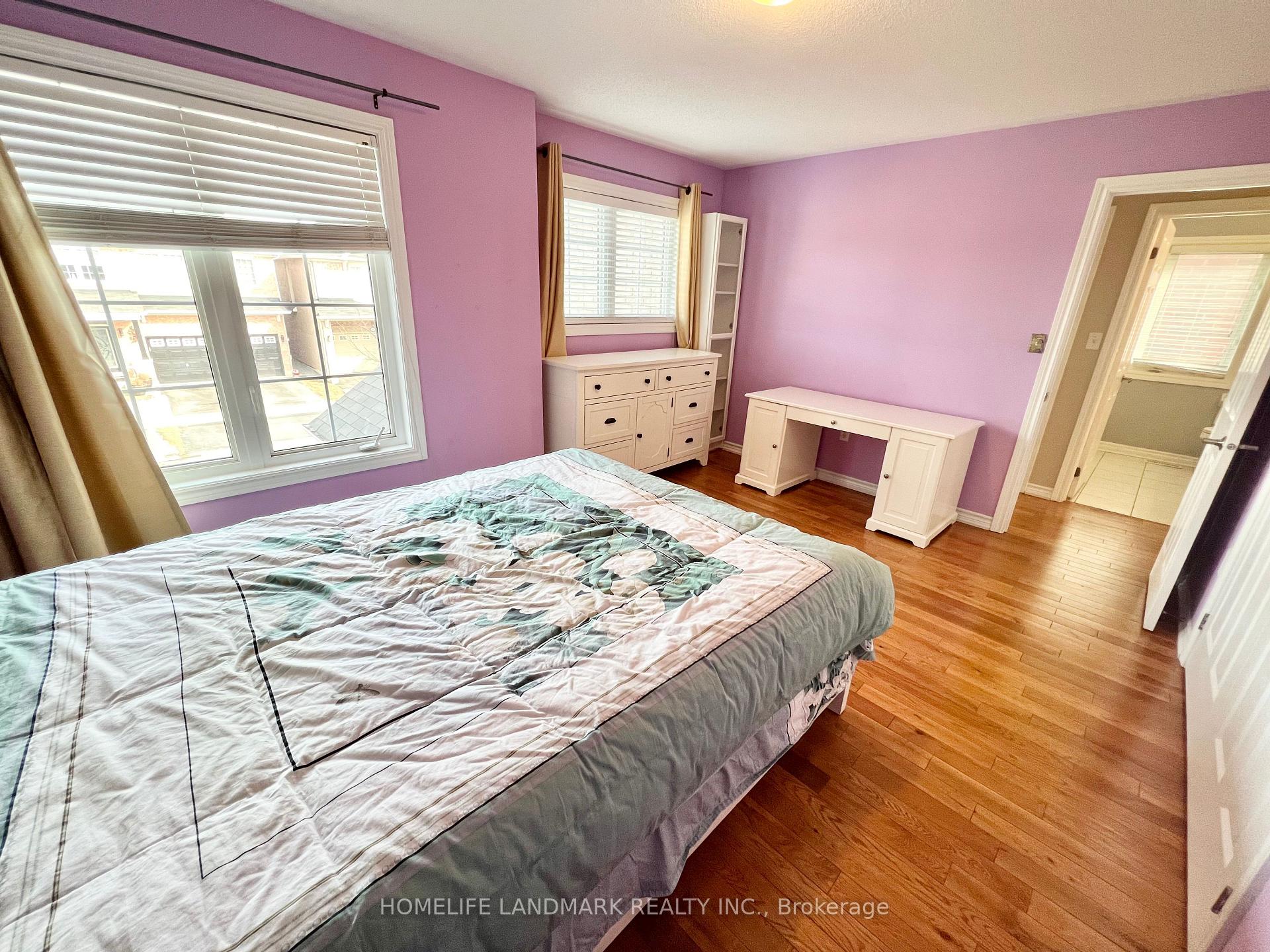 Photo 32 of 9 Barnstone Drive, Markham, Wismer — HOMEH