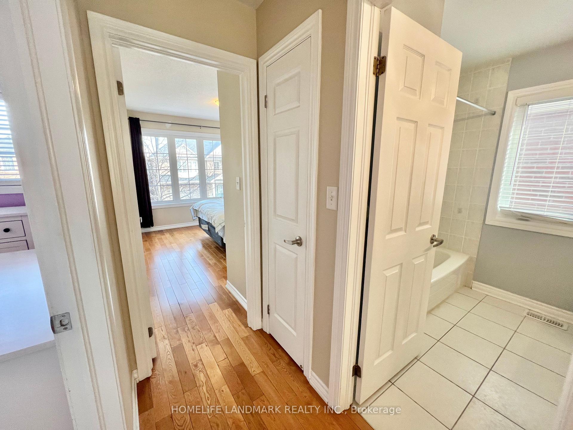 Photo 34 of 9 Barnstone Drive, Markham, Wismer — HOMEH