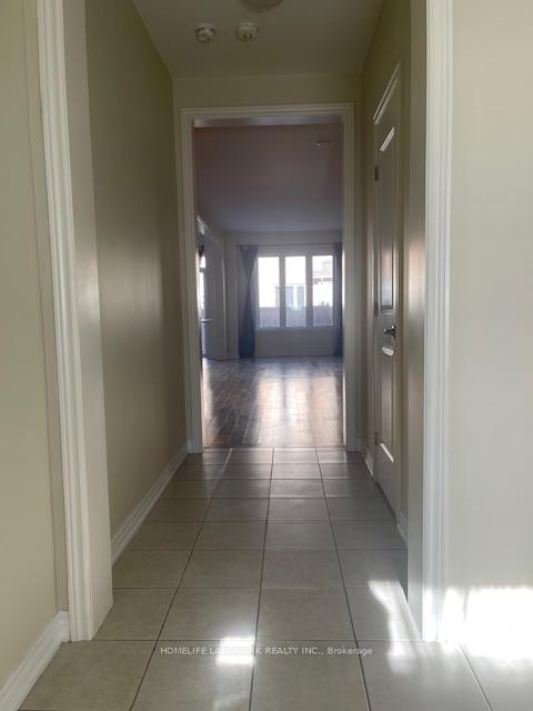 Photo 2 of 31 Talence Drive, Hamilton, Stoney Creek Mountain — HOMEH