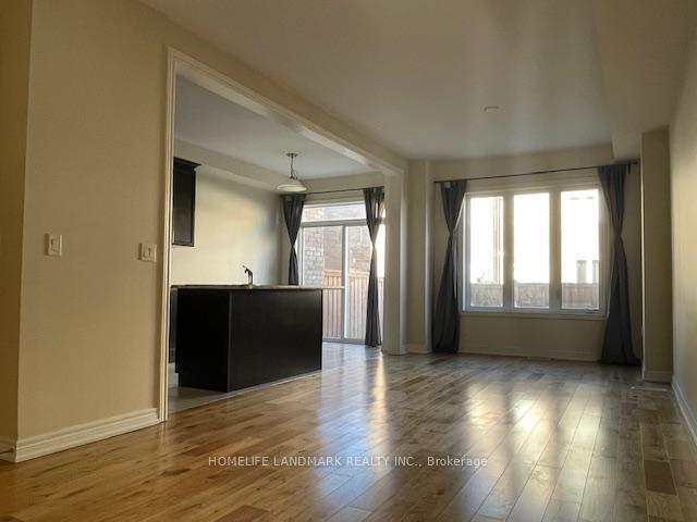 Photo 3 of 31 Talence Drive, Hamilton, Stoney Creek Mountain — HOMEH