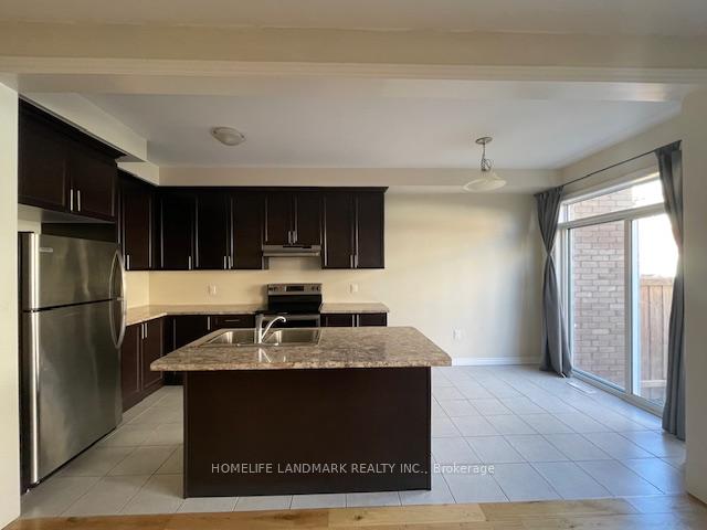 Photo 6 of 31 Talence Drive, Hamilton, Stoney Creek Mountain — HOMEH