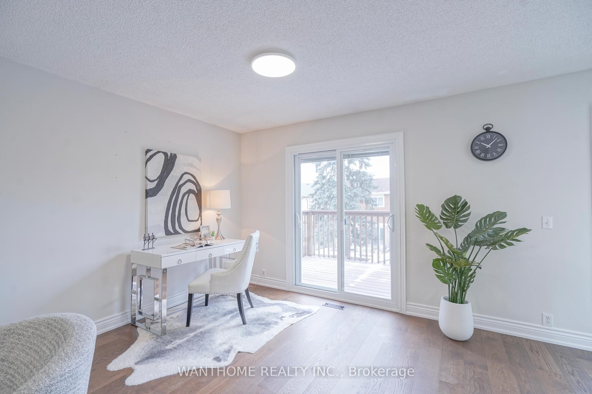 Photo 5 of 85 Madsen Crescent, Markham, Markville — HOMEH