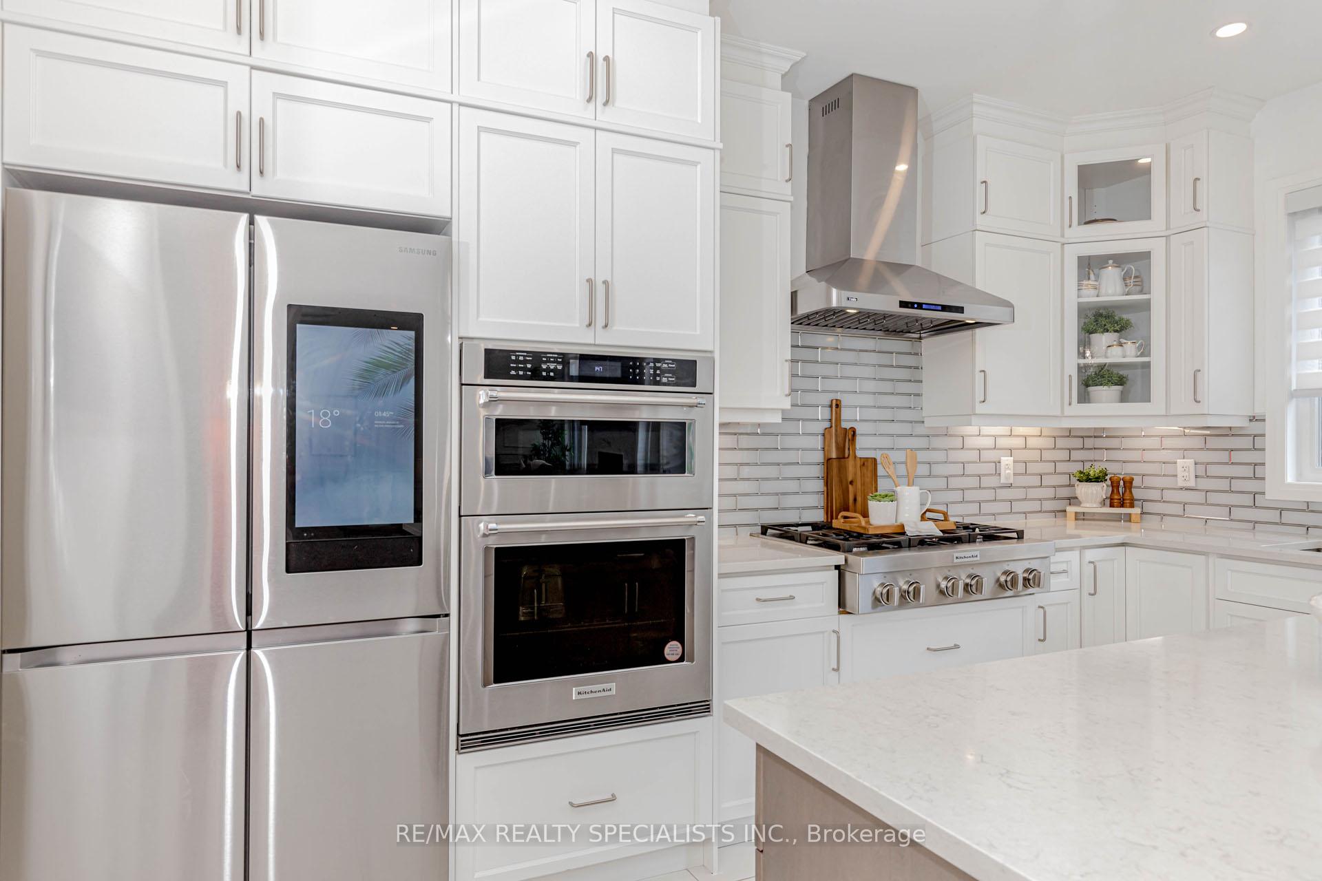 Photo 16 of 1411 Lobelia Crescent, Milton, Walker — HOMEH