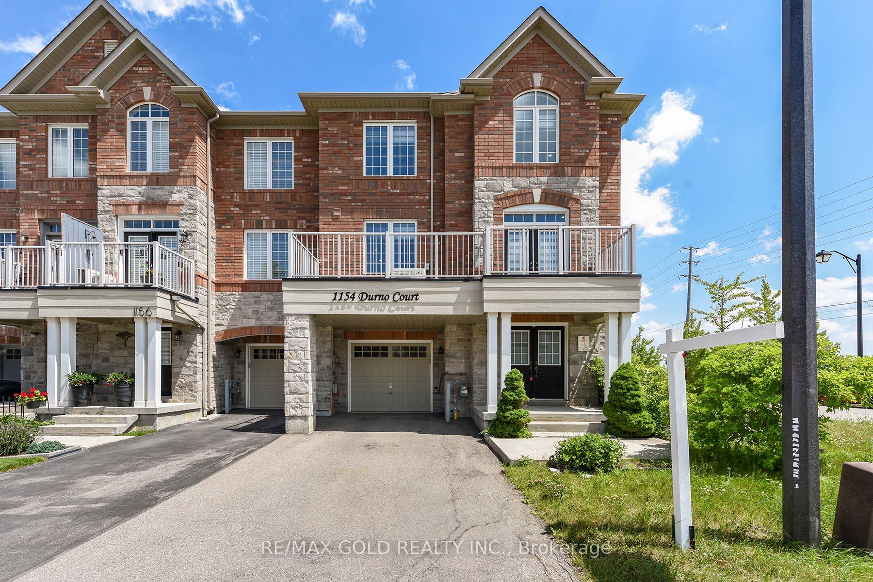 Front of 1154 Durno Court