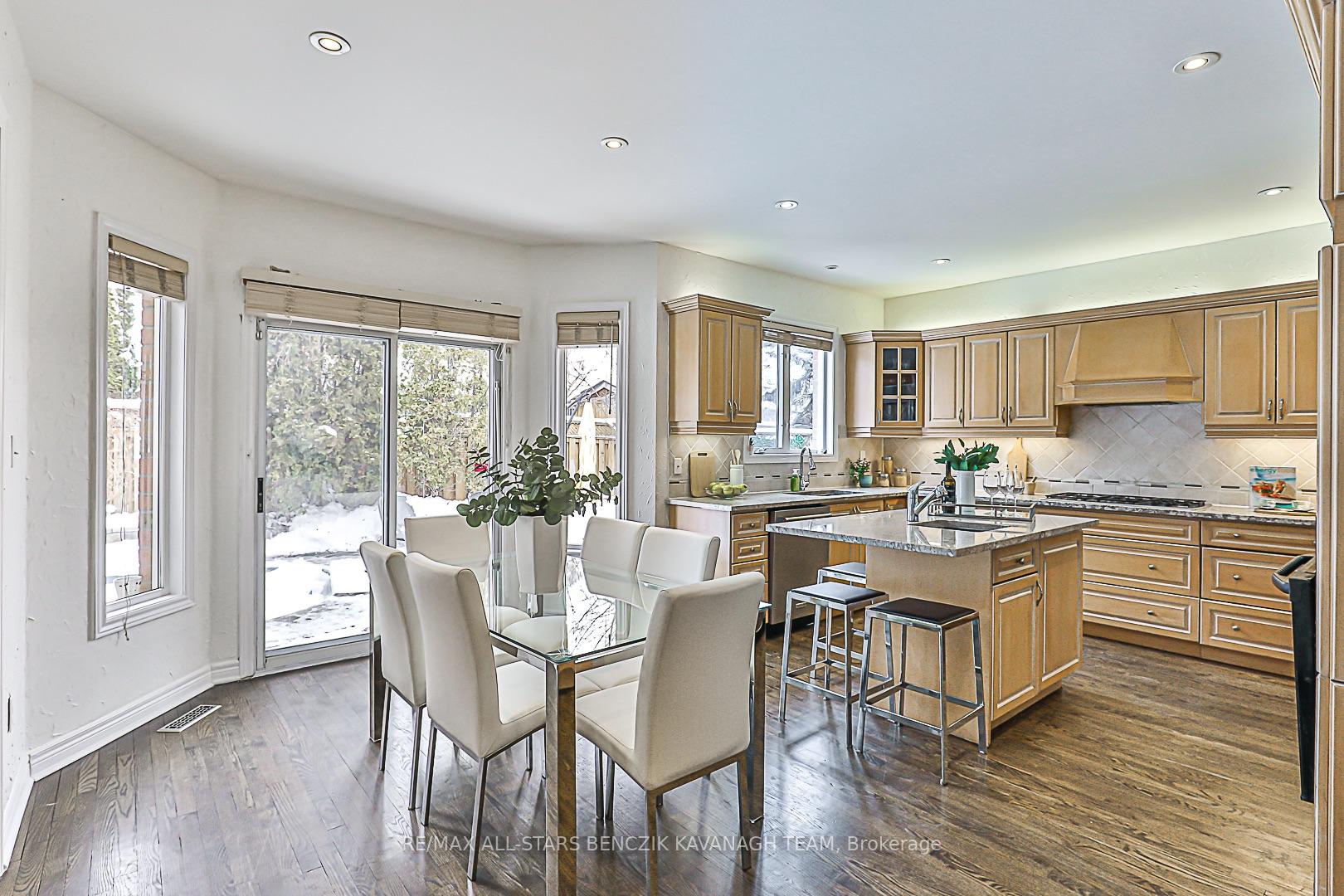 Photo 9 of 34 Sanderling Drive, Markham, Raymerville — HOMEH
