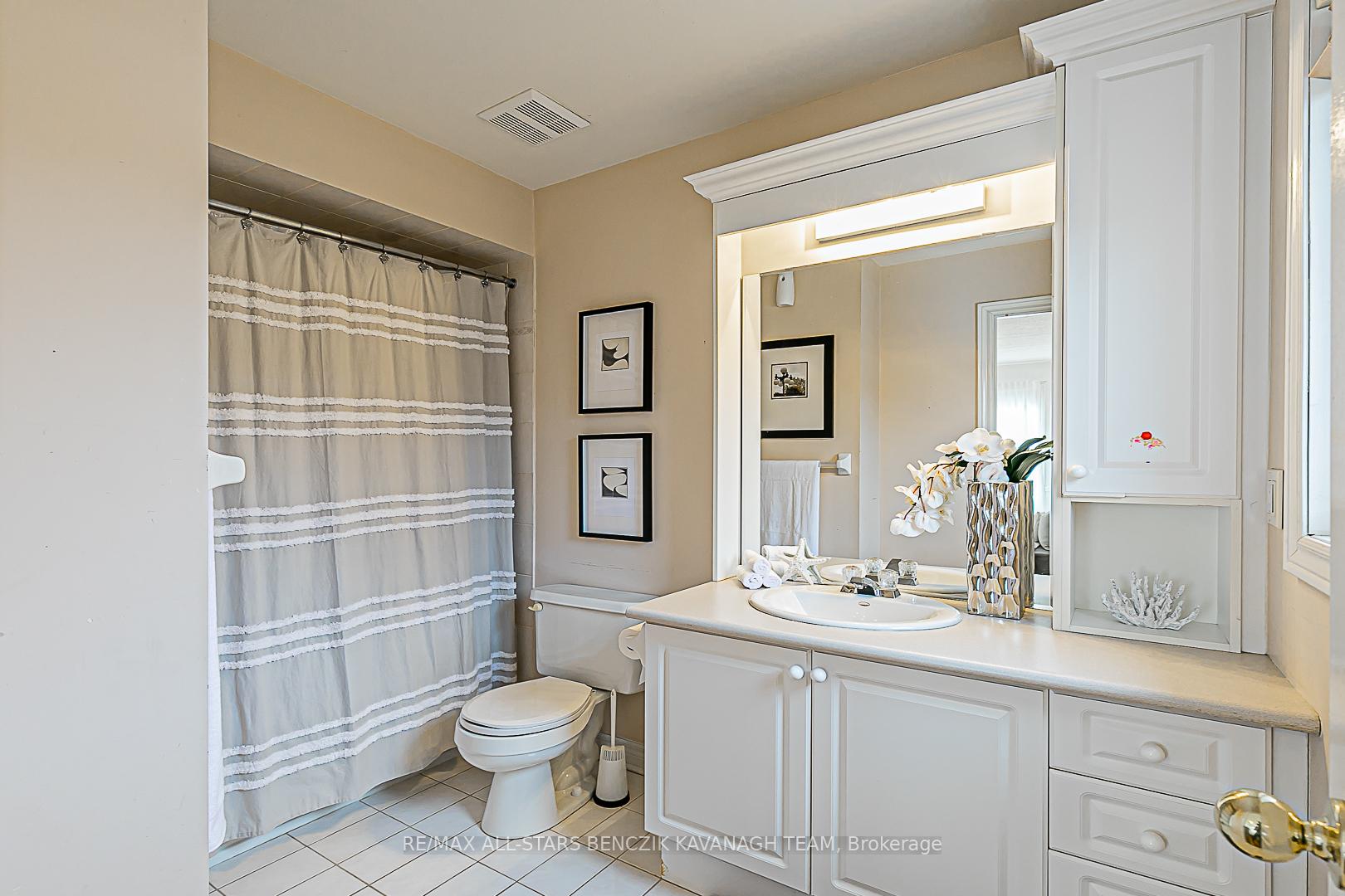 Photo 21 of 34 Sanderling Drive, Markham, Raymerville — HOMEH