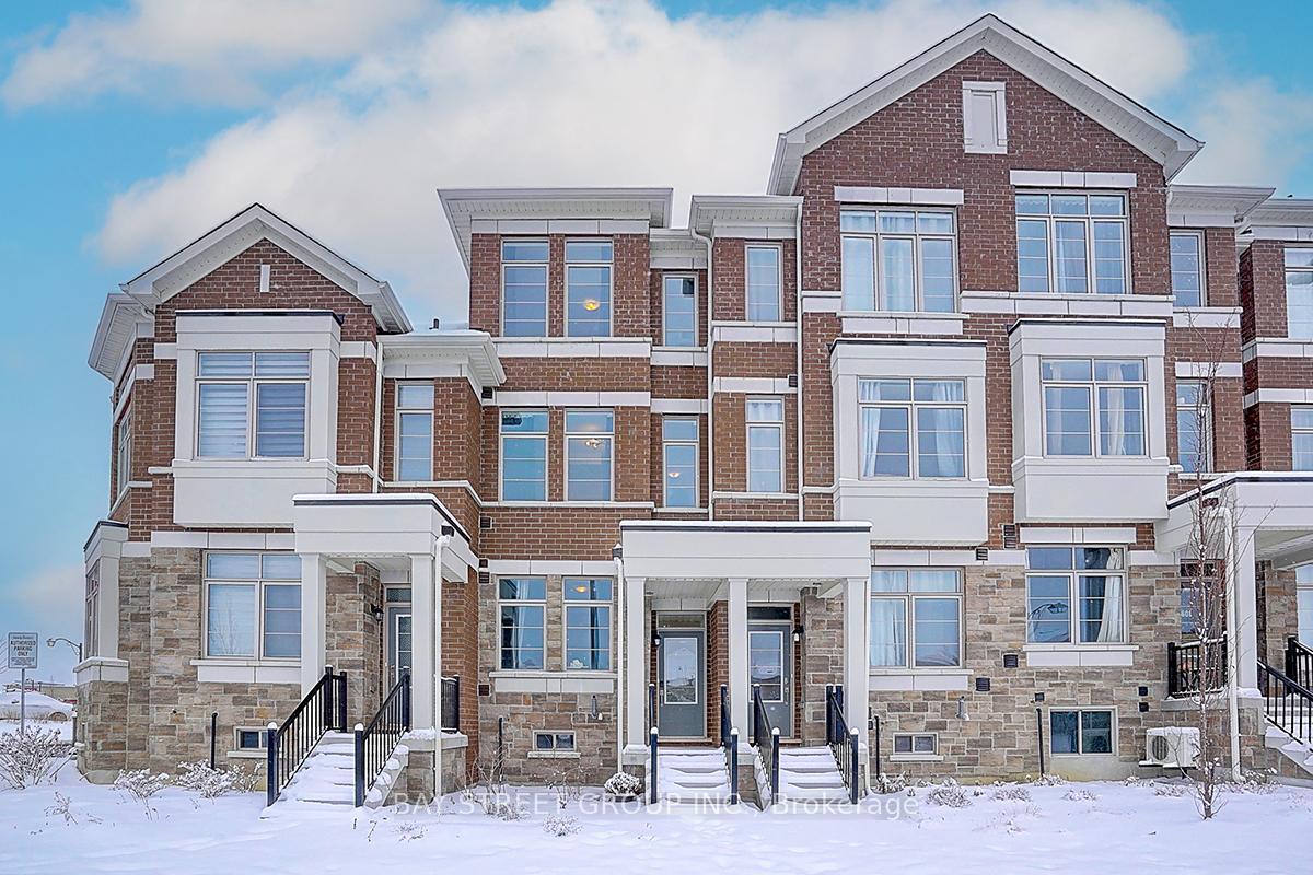 Front of 3 Carneros Way