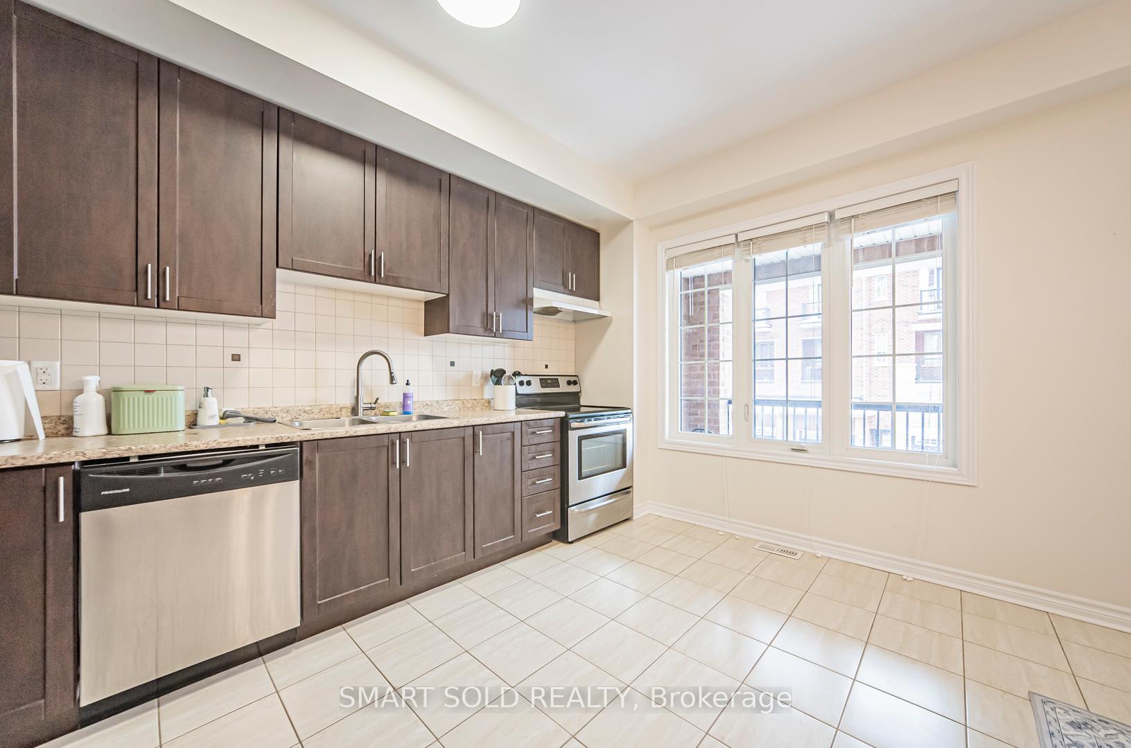 Photo 9 of 52 Orca Drive, Markham, Wismer — HOMEH