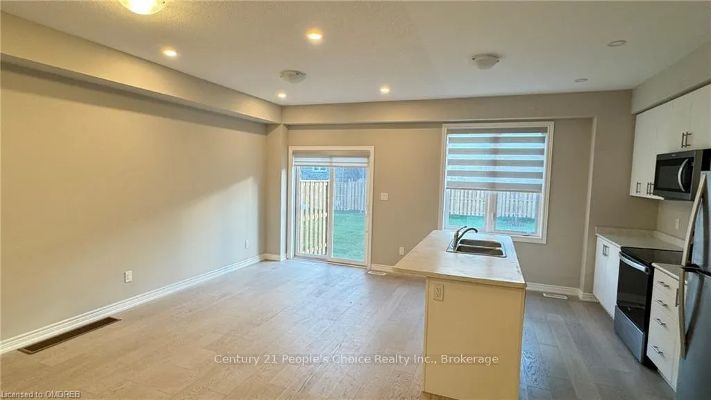 Photo 10 of 20 Vickers Road, Hamilton, Hill Park — HOMEH