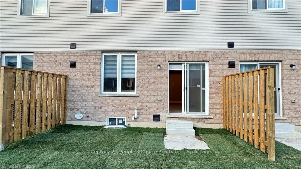 Photo 15 of 20 Vickers Road, Hamilton, Hill Park — HOMEH