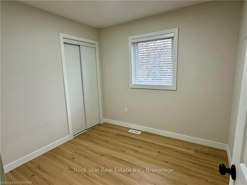 Photo 10 of 58B East 24TH Street, Hamilton, Eastmount — HOMEH
