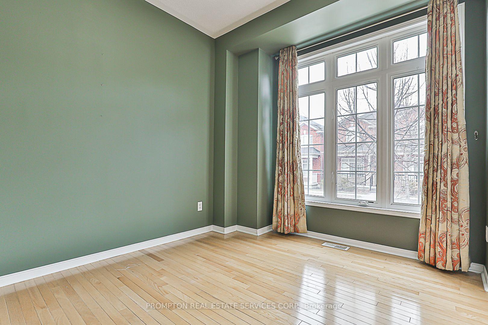 Photo 4 of 41 Limestone Street, Markham, Cornell — HOMEH