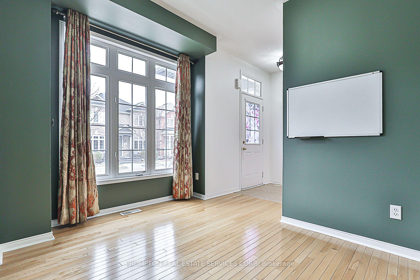 Photo 5 of 41 Limestone Street, Markham, Cornell — HOMEH