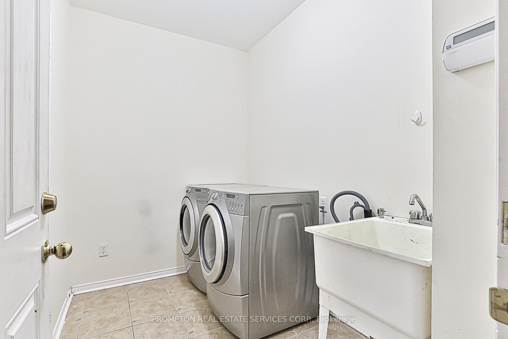 Photo 19 of 41 Limestone Street, Markham, Cornell — HOMEH