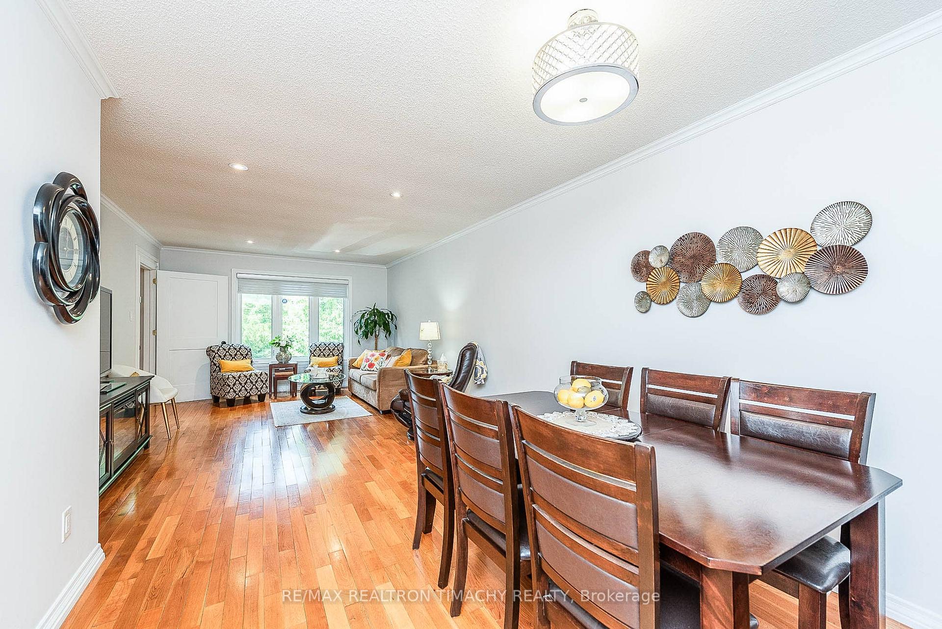 Photo 11 of 35 Donnamora Crescent, Markham, German Mills — HOMEH