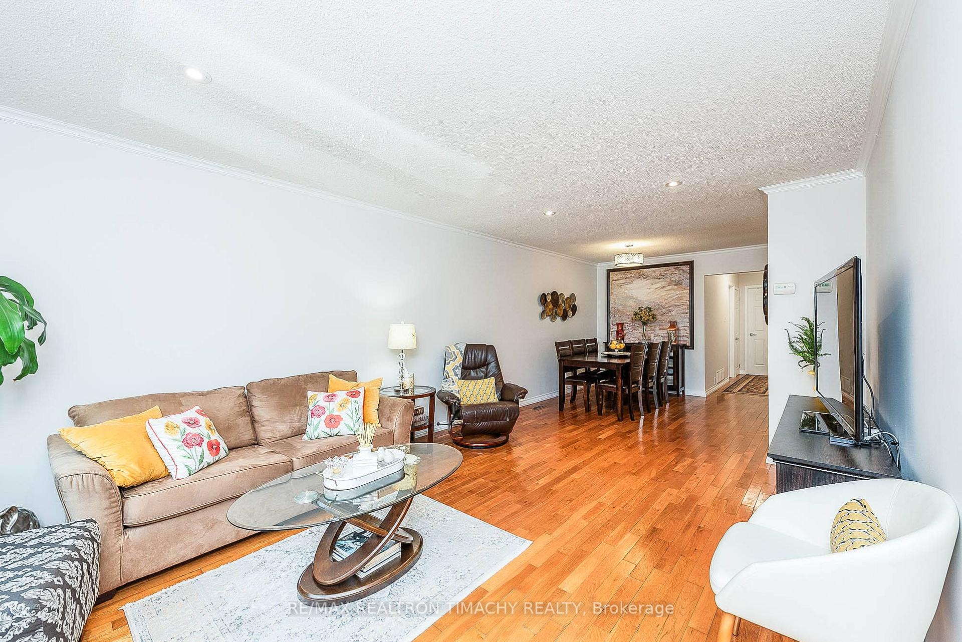 Photo 15 of 35 Donnamora Crescent, Markham, German Mills — HOMEH