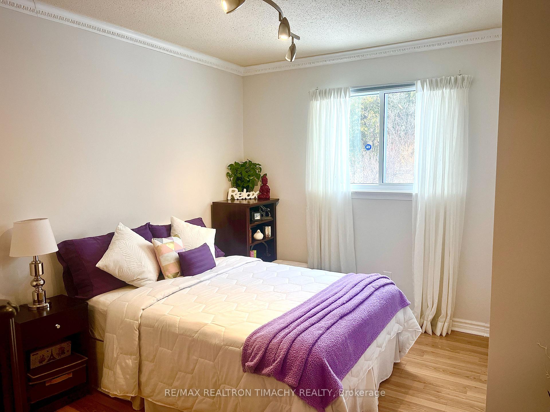 Photo 26 of 35 Donnamora Crescent, Markham, German Mills — HOMEH
