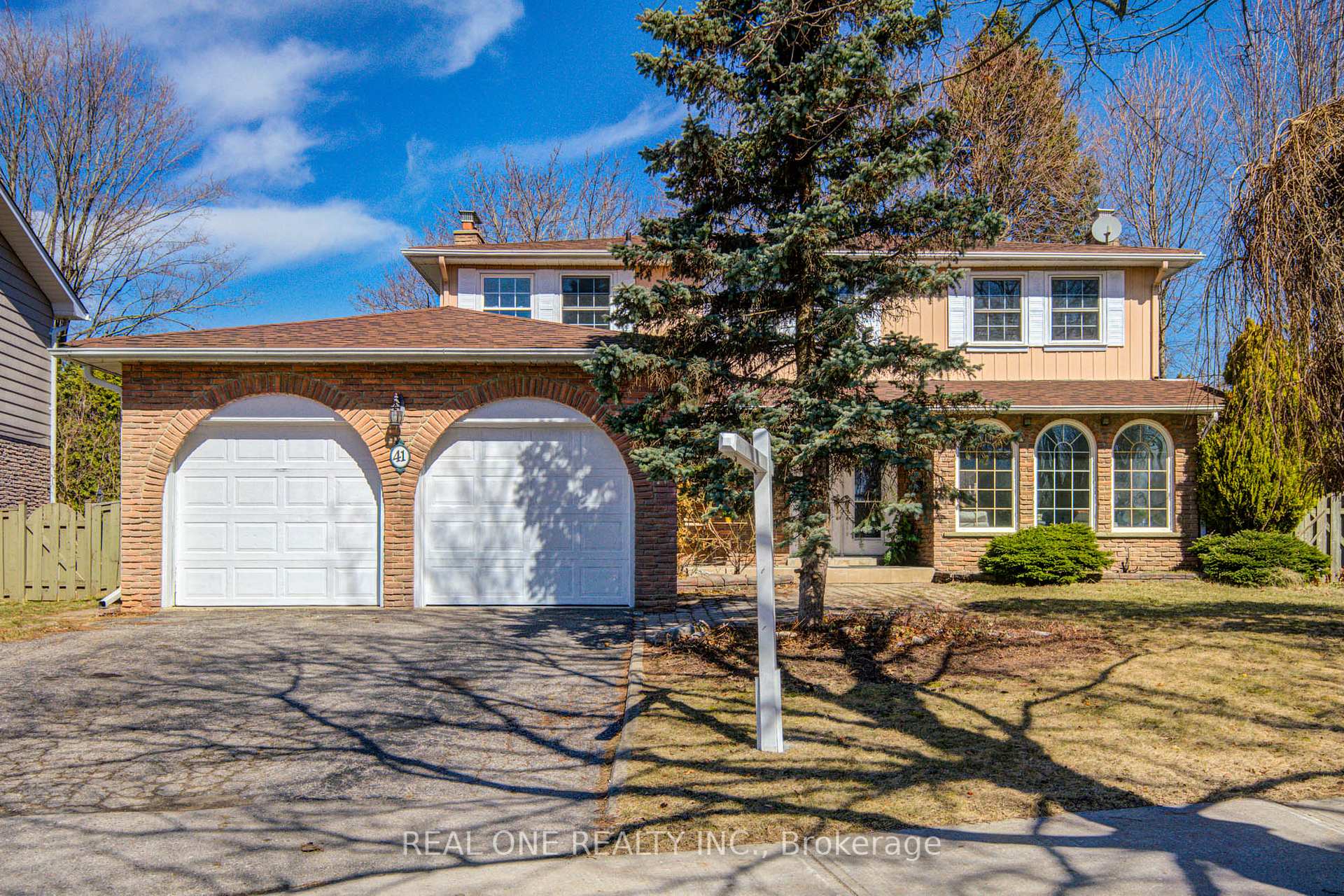 Front of 41 Sir Constantine Drive