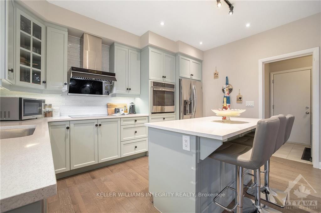 Photo 8 of 274 Huntsville Drive, Ottawa, Kanata - Kanata Lakes/Heritage Hills — HOMEH
