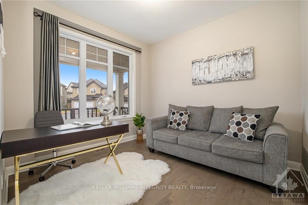 Photo 11 of 274 Huntsville Drive, Ottawa, Kanata - Kanata Lakes/Heritage Hills — HOMEH
