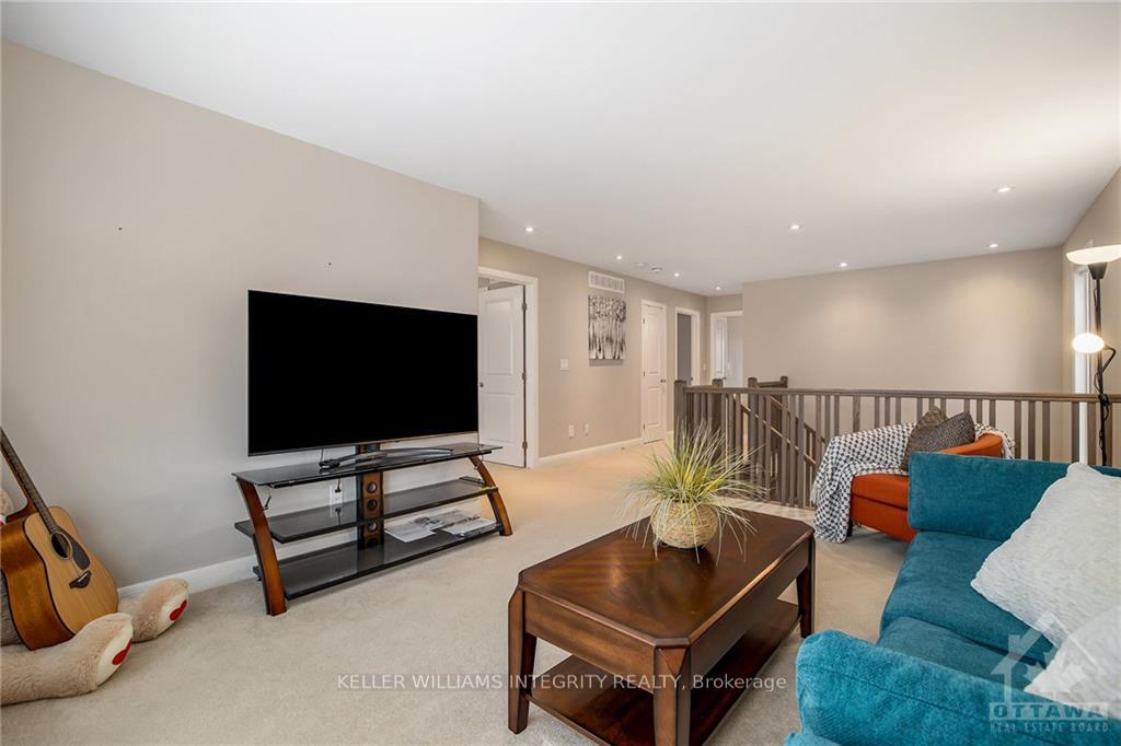 Photo 16 of 274 Huntsville Drive, Ottawa, Kanata - Kanata Lakes/Heritage Hills — HOMEH