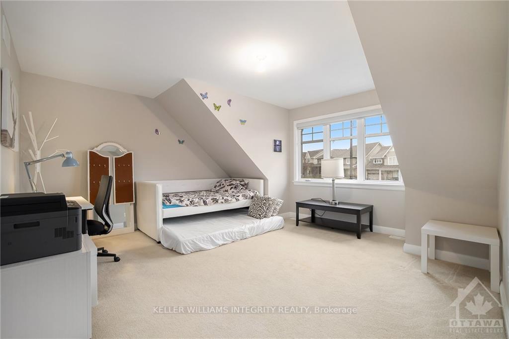 Photo 22 of 274 Huntsville Drive, Ottawa, Kanata - Kanata Lakes/Heritage Hills — HOMEH
