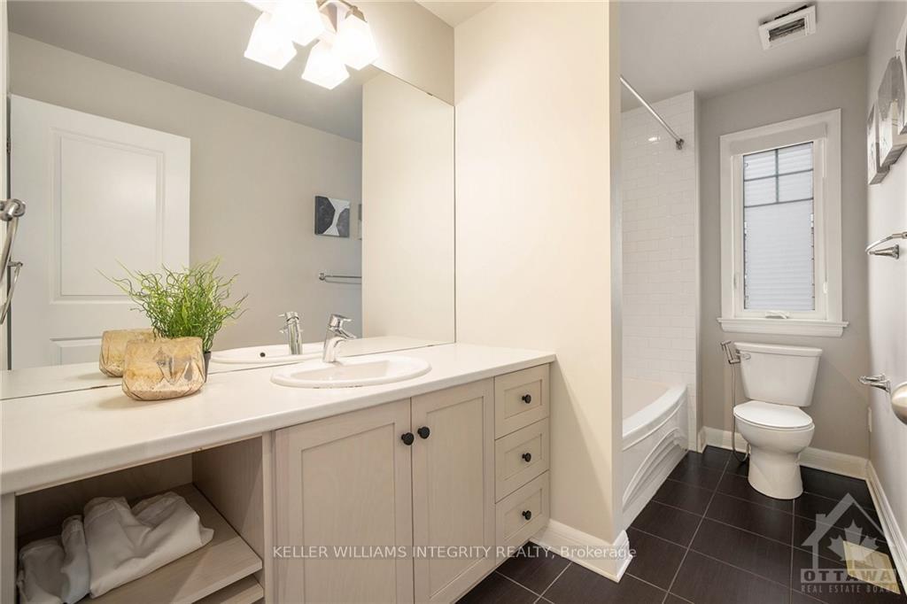Photo 24 of 274 Huntsville Drive, Ottawa, Kanata - Kanata Lakes/Heritage Hills — HOMEH