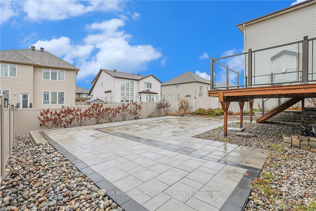 Photo 30 of 274 Huntsville Drive, Ottawa, Kanata - Kanata Lakes/Heritage Hills — HOMEH