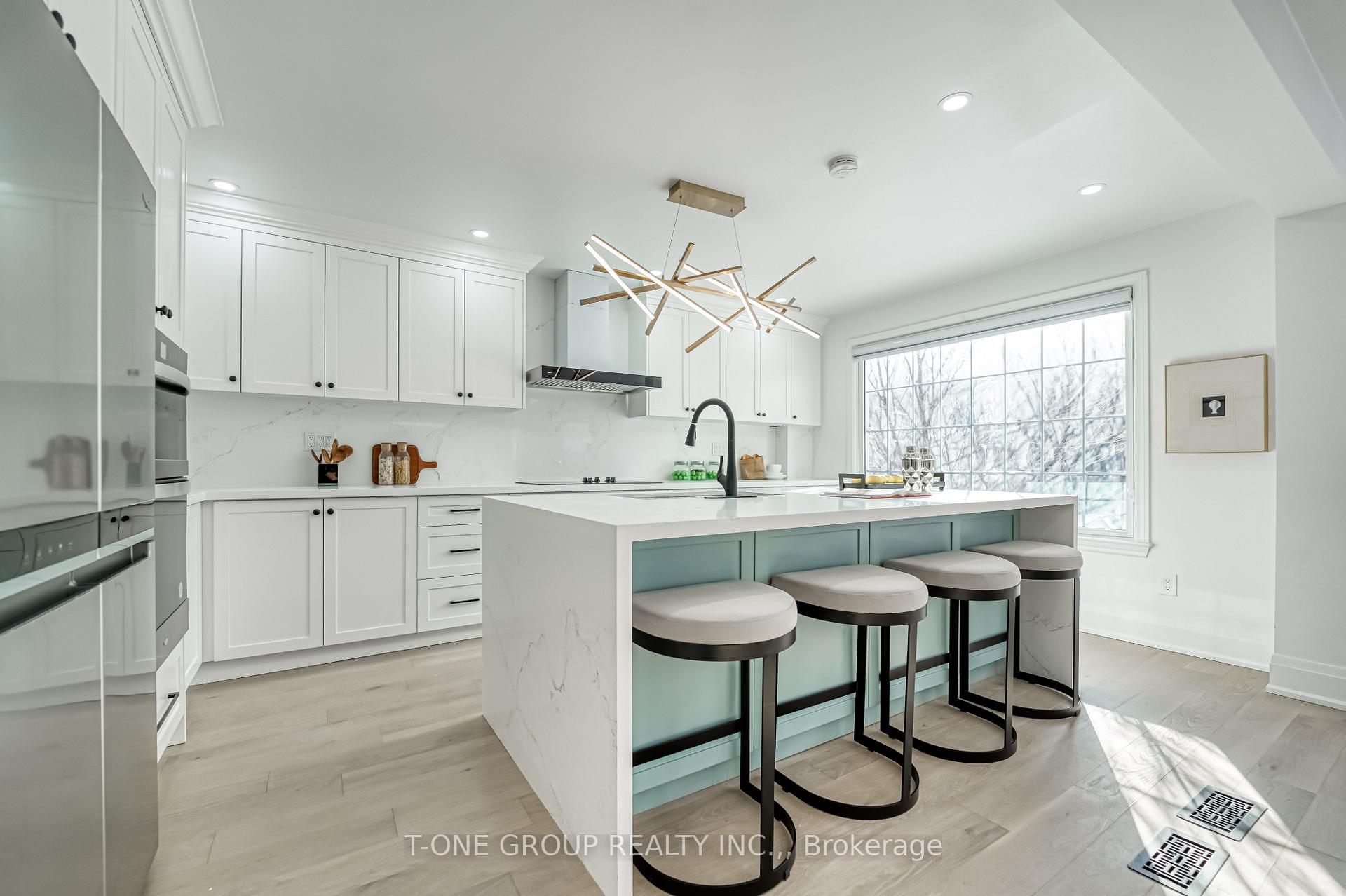 Photo 18 of 1 Goodmills Court, Markham, Unionville — HOMEH
