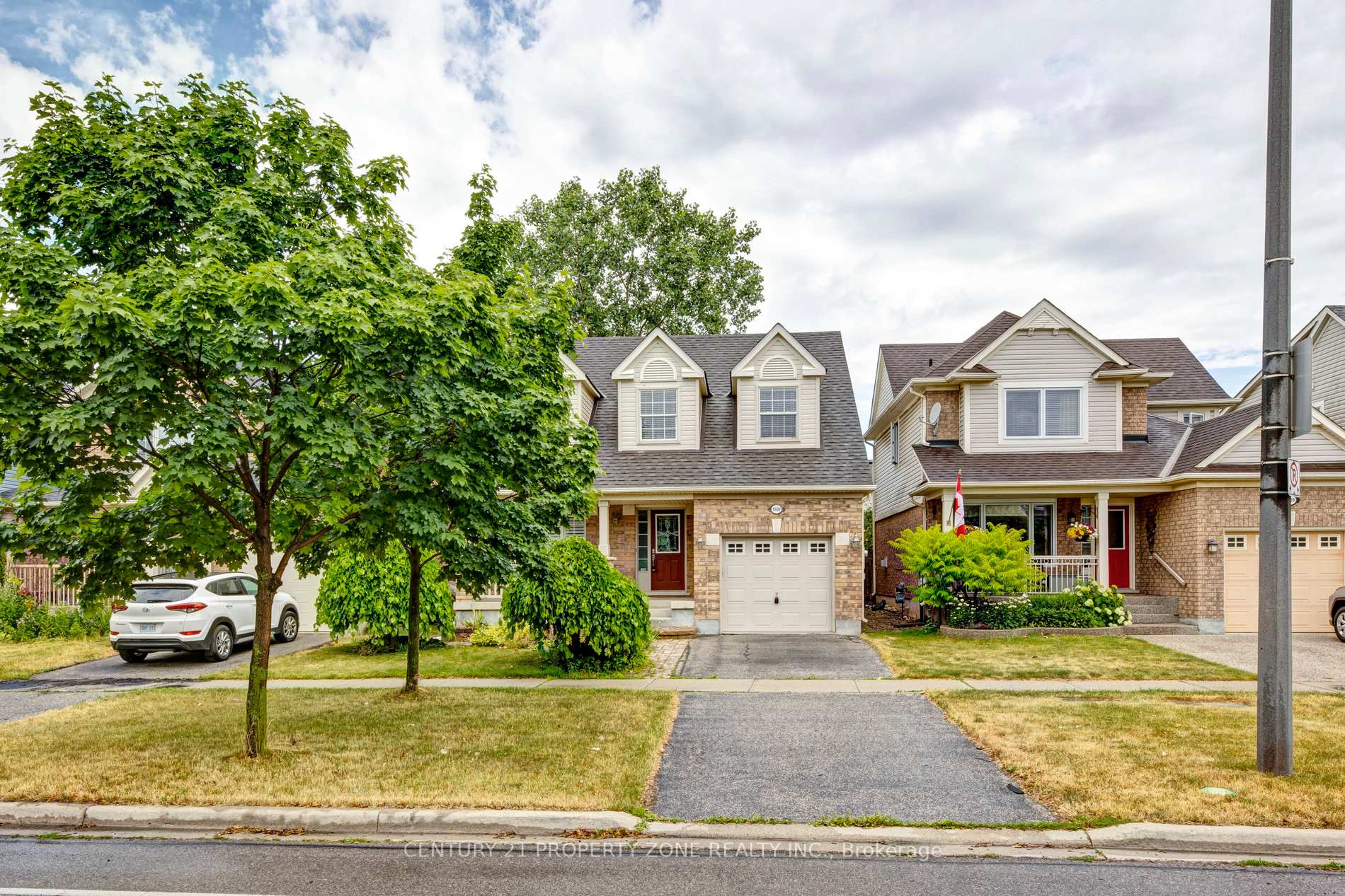 Photo 2 of 1507 Croft Avenue, Milton, Clarke — HOMEH