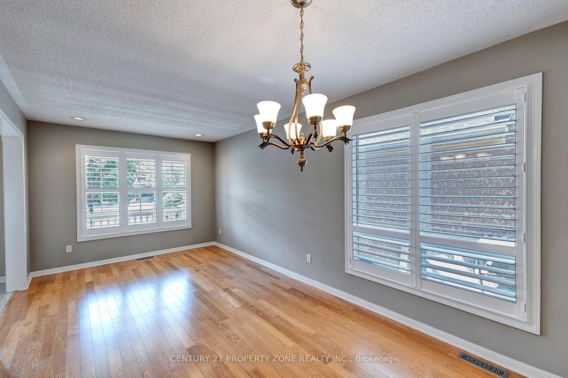 Photo 4 of 1507 Croft Avenue, Milton, Clarke — HOMEH