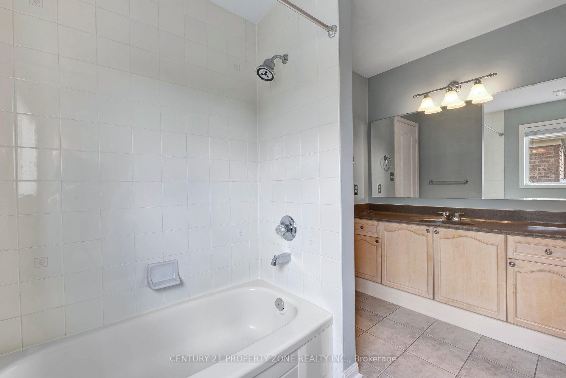 Photo 15 of 1507 Croft Avenue, Milton, Clarke — HOMEH