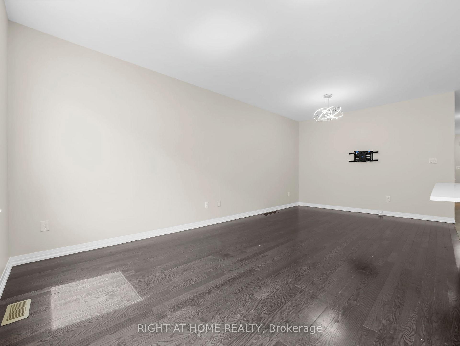 Photo 5 of 64 Mclaughlin Avenue, Milton, Willmott — HOMEH