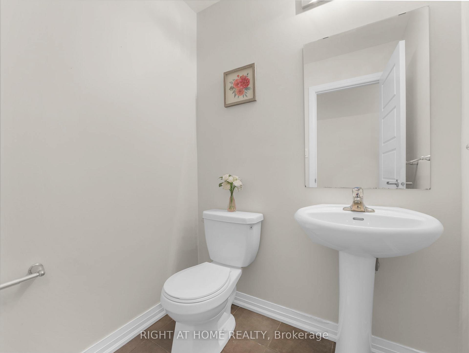 Photo 14 of 64 Mclaughlin Avenue, Milton, Willmott — HOMEH