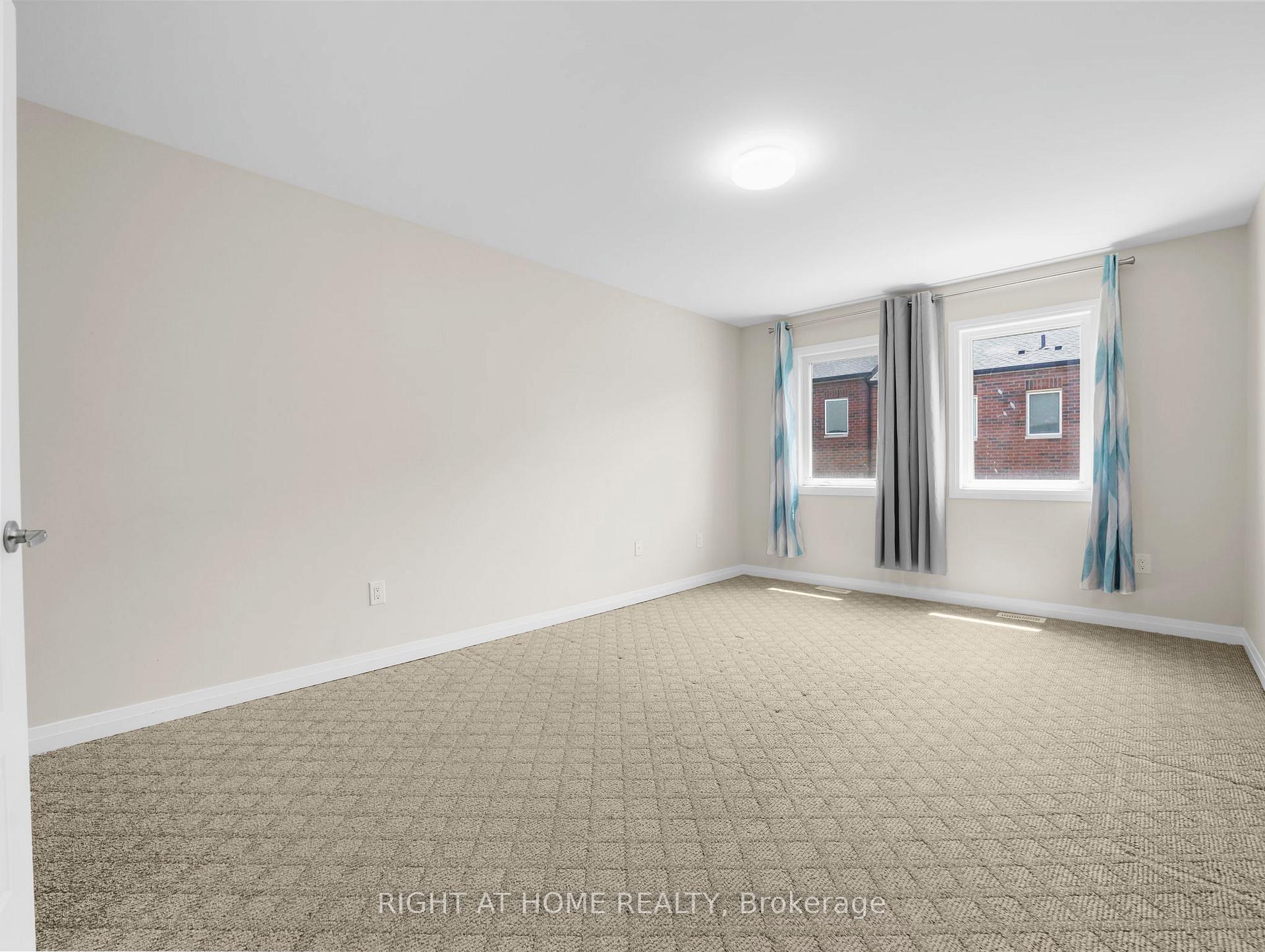 Photo 12 of 64 Mclaughlin Avenue, Milton, Willmott — HOMEH
