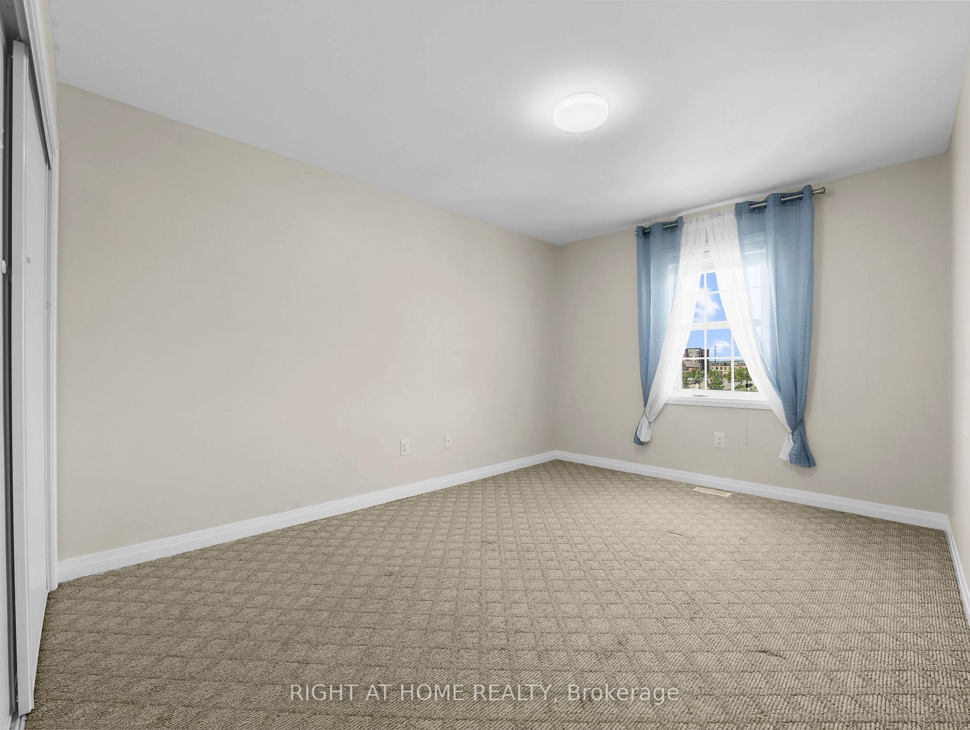 Photo 23 of 64 Mclaughlin Avenue, Milton, Willmott — HOMEH