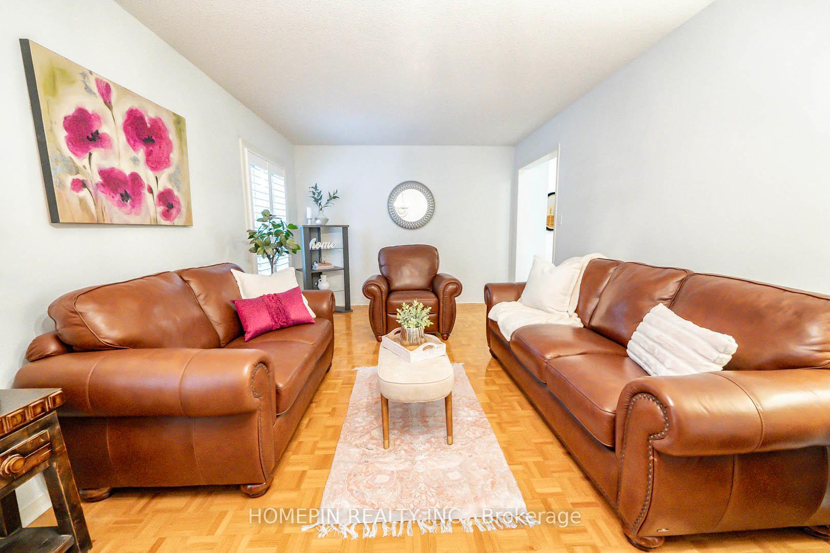 Photo 6 of 59 Mindy Crescent, Markham, Middlefield — HOMEH
