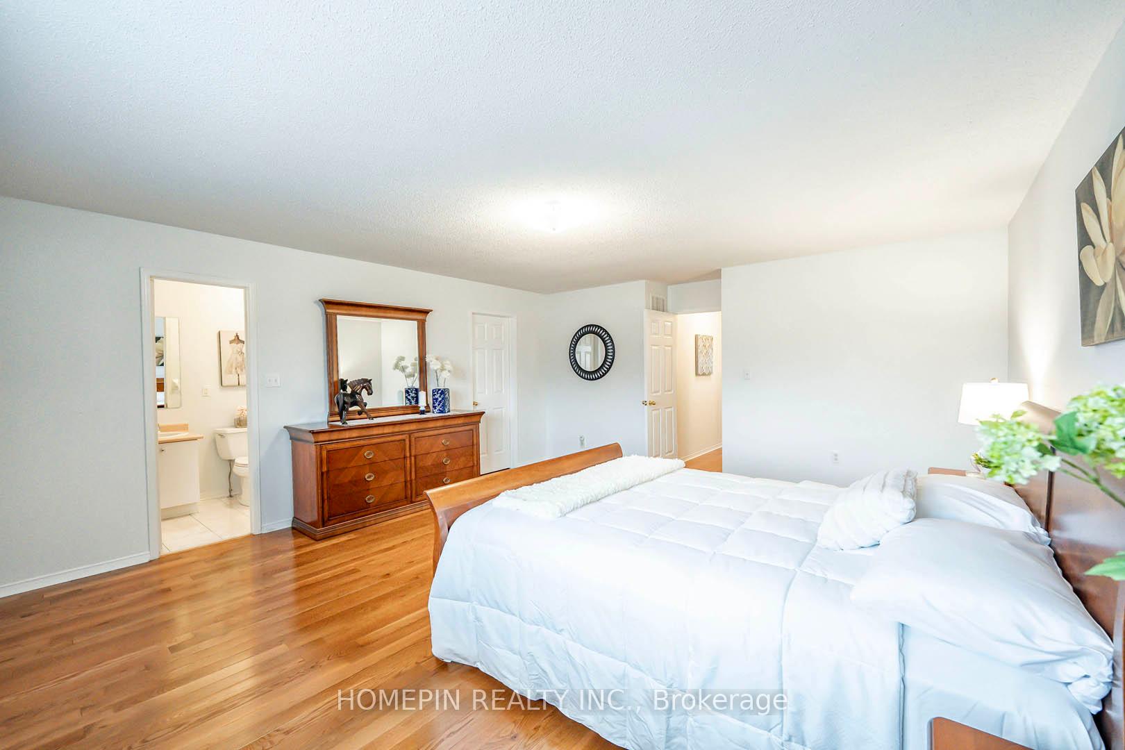 Photo 18 of 59 Mindy Crescent, Markham, Middlefield — HOMEH