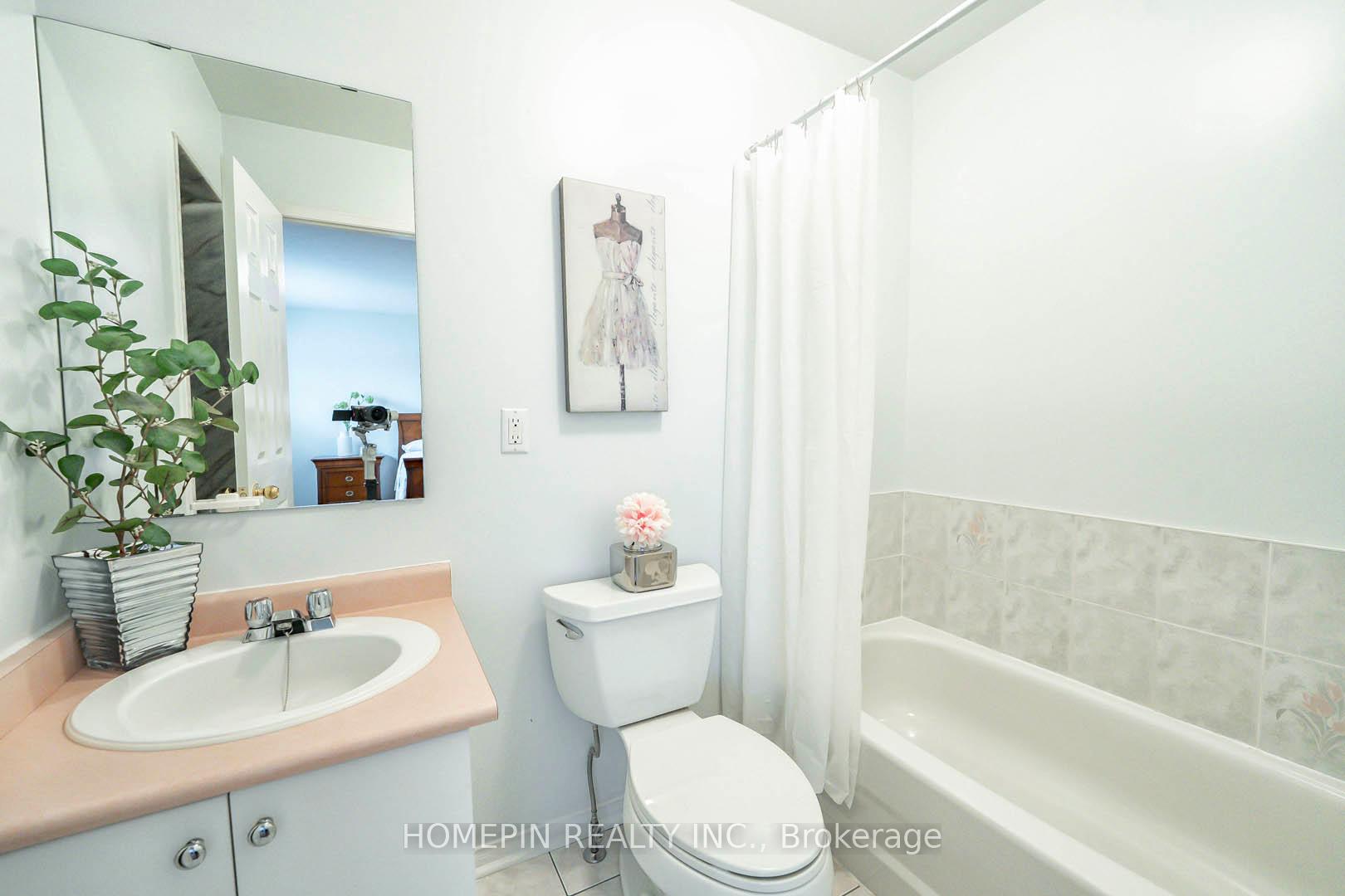Photo 19 of 59 Mindy Crescent, Markham, Middlefield — HOMEH