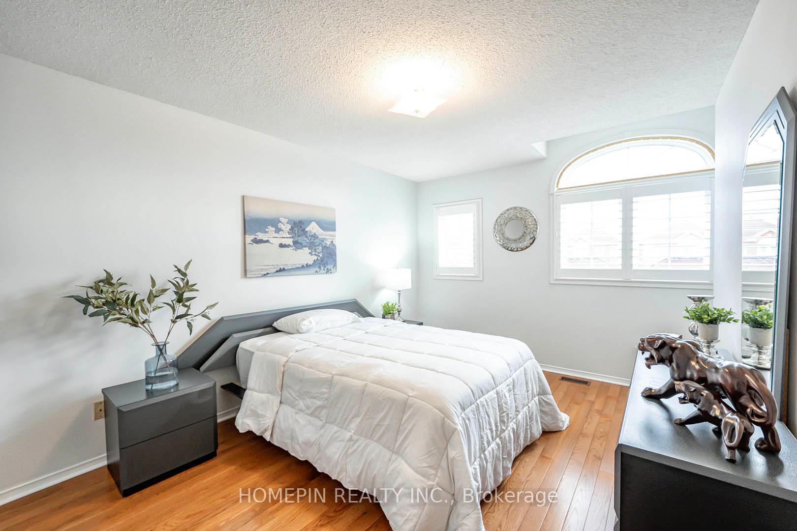 Photo 22 of 59 Mindy Crescent, Markham, Middlefield — HOMEH