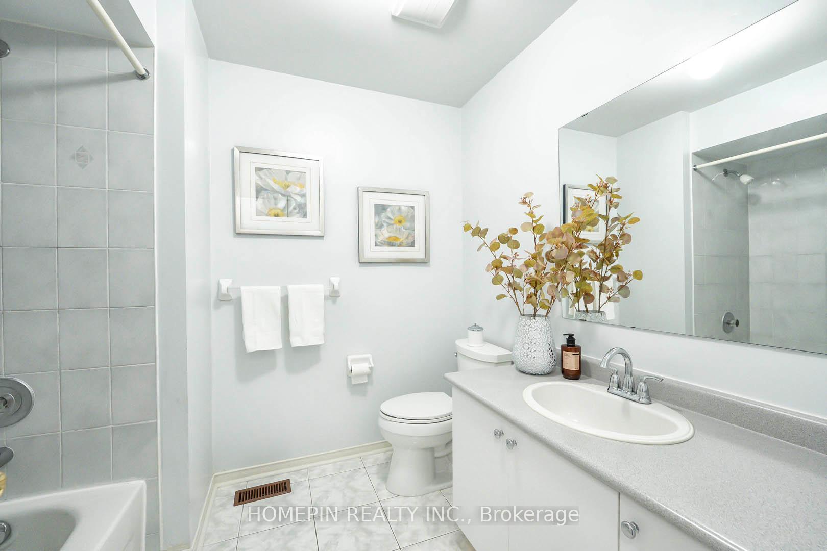 Photo 25 of 59 Mindy Crescent, Markham, Middlefield — HOMEH