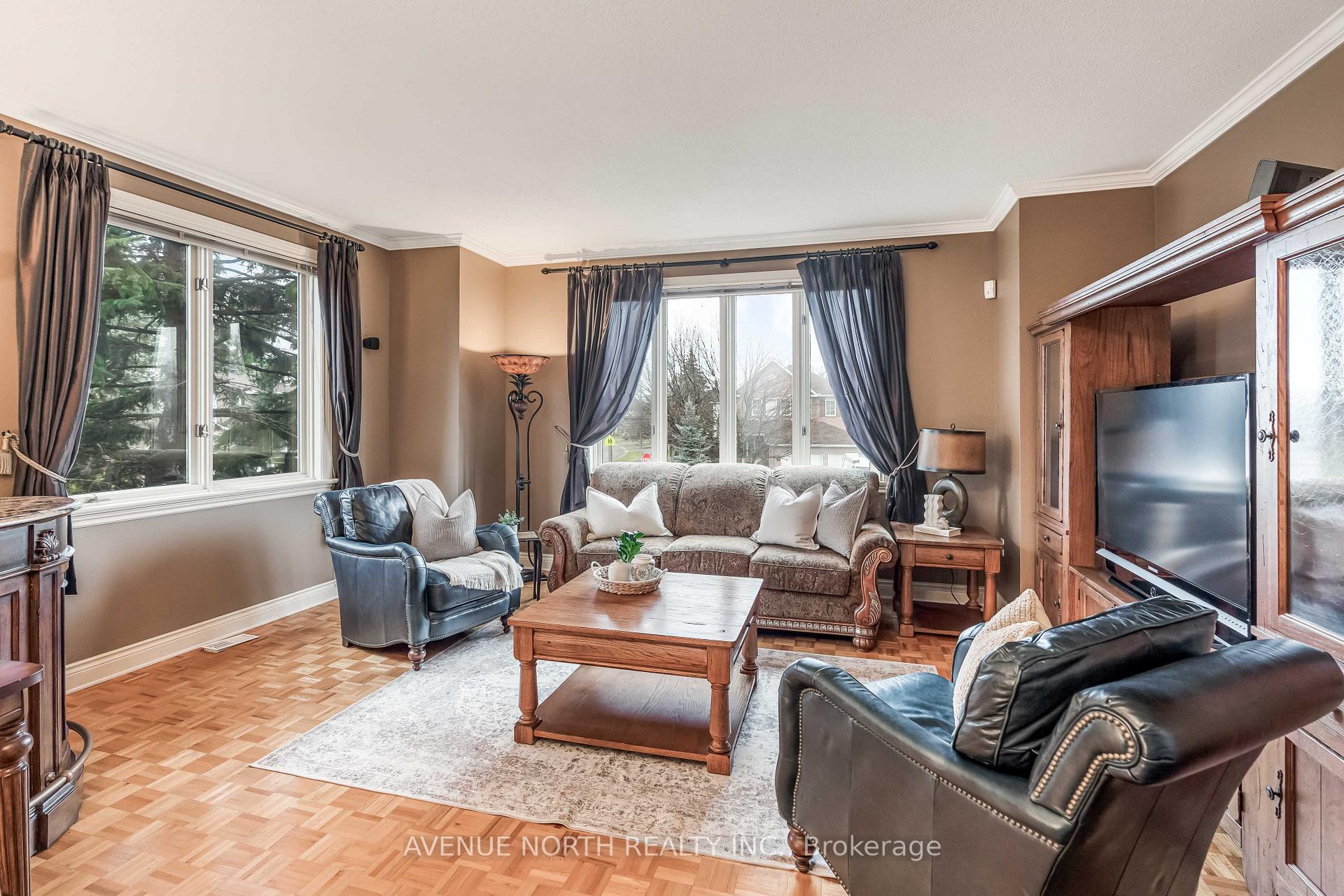 Photo 5 of 69 Ipswich Terrace, Ottawa, Kanata - Morgan's Grant/South March — HOMEH