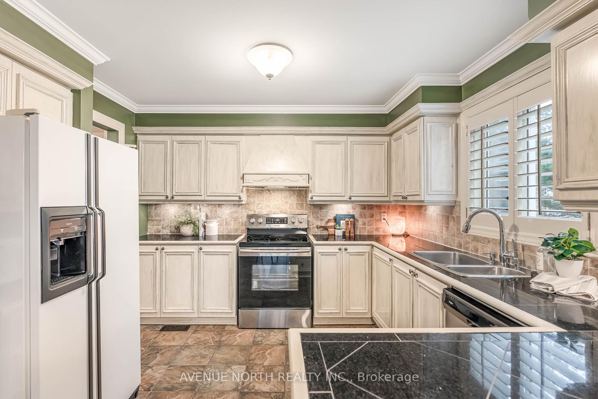 Photo 19 of 69 Ipswich Terrace, Ottawa, Kanata - Morgan's Grant/South March — HOMEH