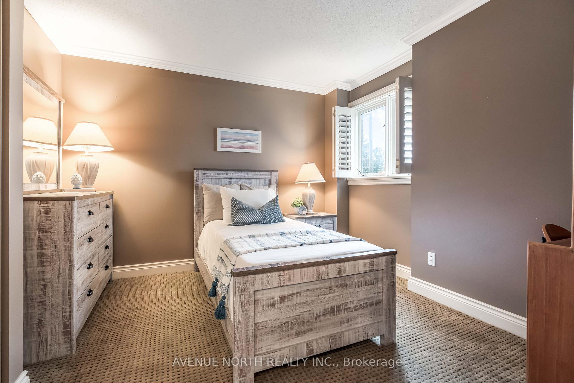 Photo 34 of 69 Ipswich Terrace, Ottawa, Kanata - Morgan's Grant/South March — HOMEH